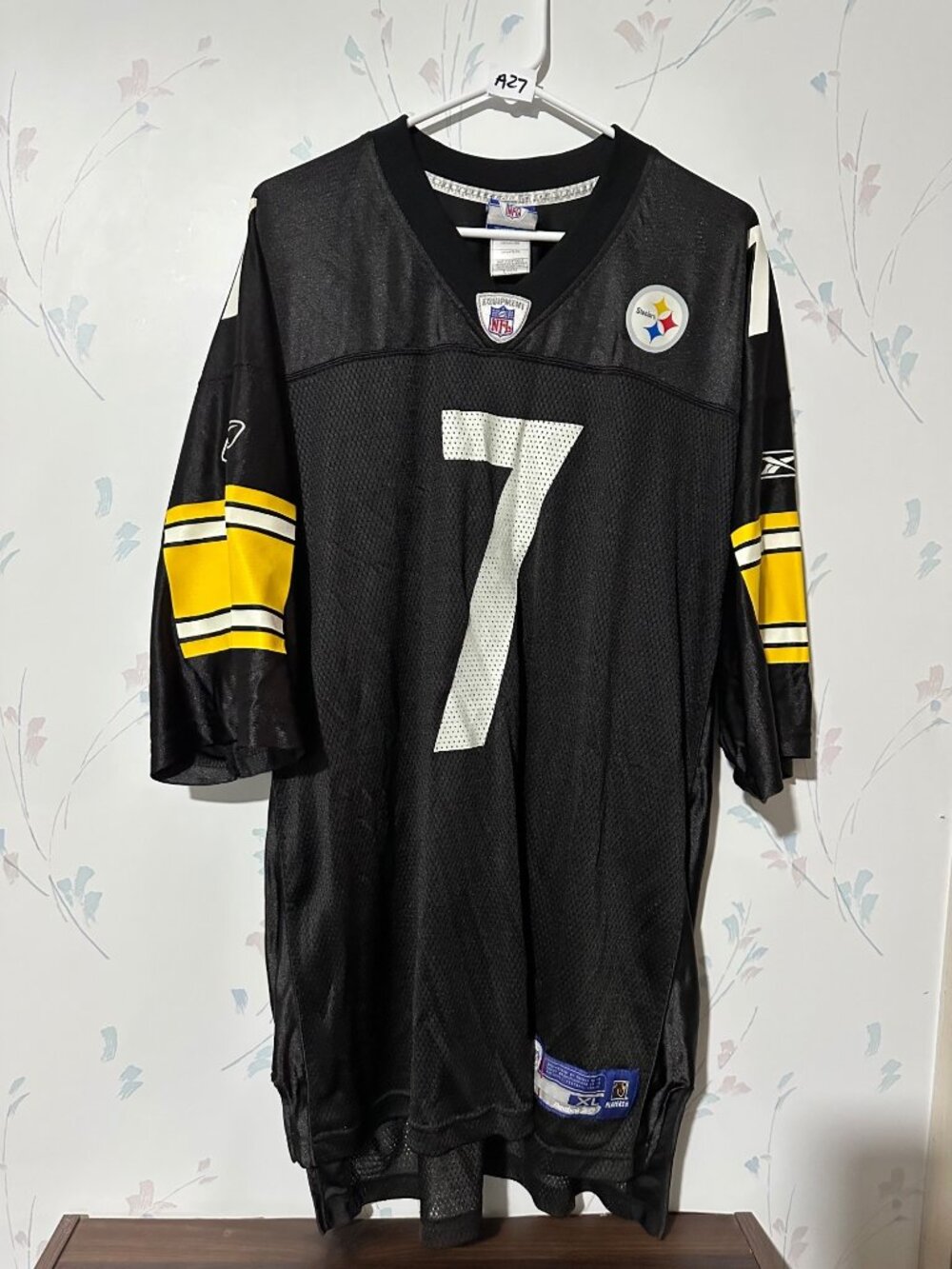 Reebok NFL Steelers Ben Roethlisberger #7 Jersey XL Black & Yellow